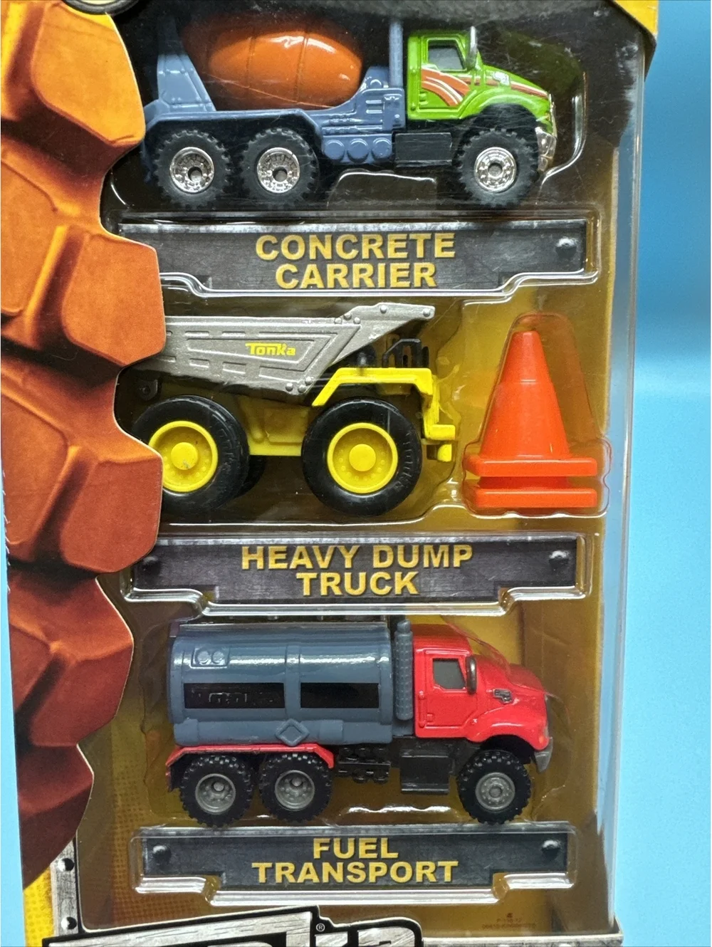 Tonka Metal Construction Crew Vehicles 3 Pack Dump Truck Fuel Concrete Carrier